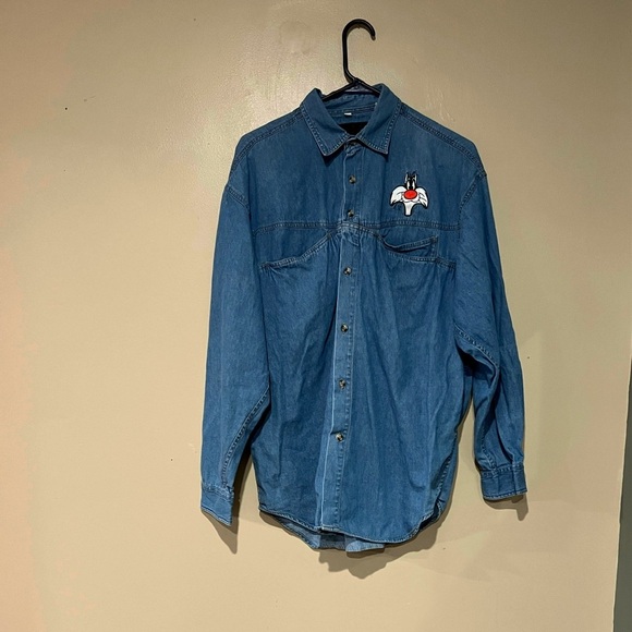 Vintage Top Line USA Looney Tunes Denim Long Sleeve Button Down Sylvester Size L - Picture 1 of 8